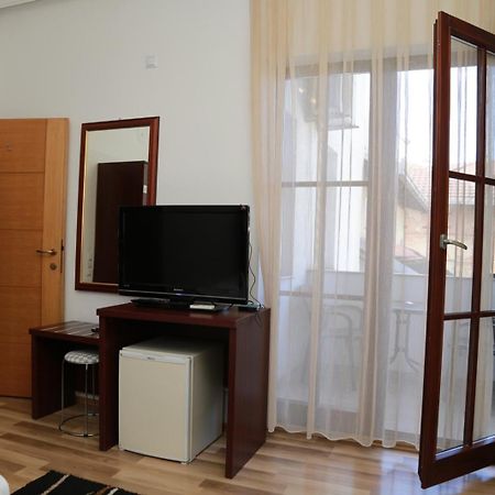 Hotel Venisi Prizren Esterno foto