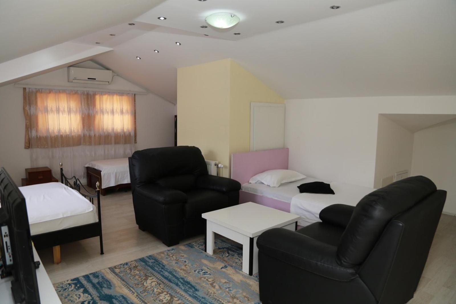 Hotel Venisi Prizren Esterno foto