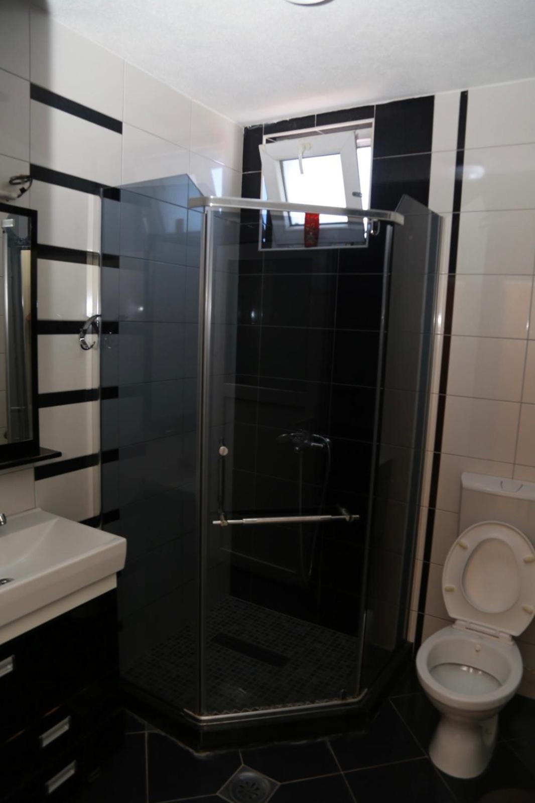 Hotel Venisi Prizren Esterno foto